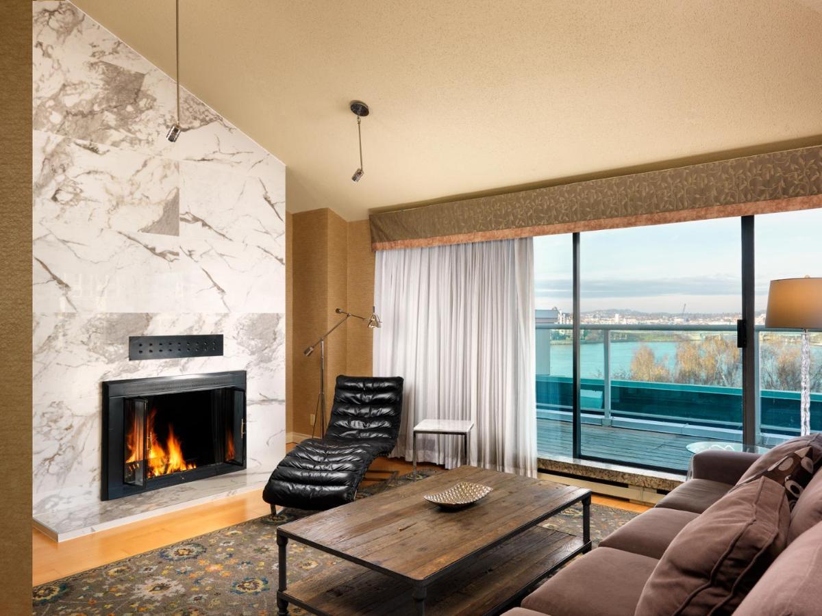 Western Inner Harbour 3* Victoria