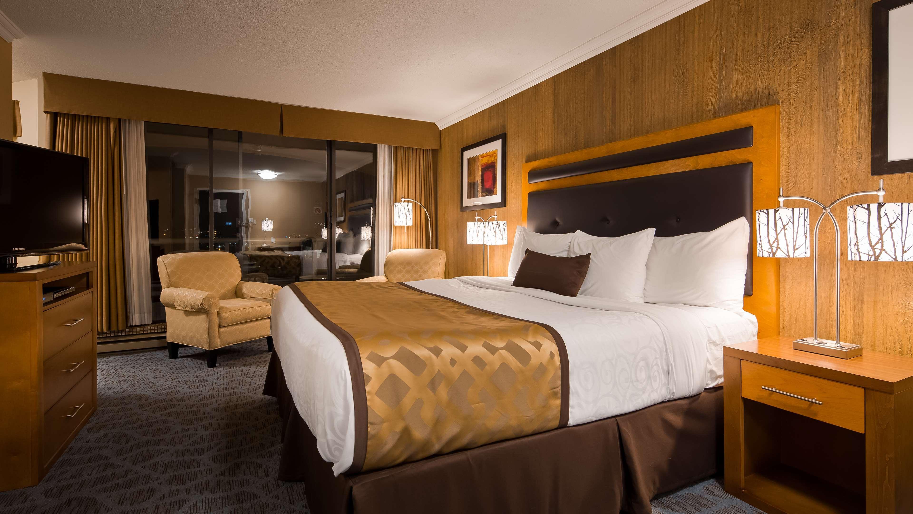 Western Inner Harbour Hotel