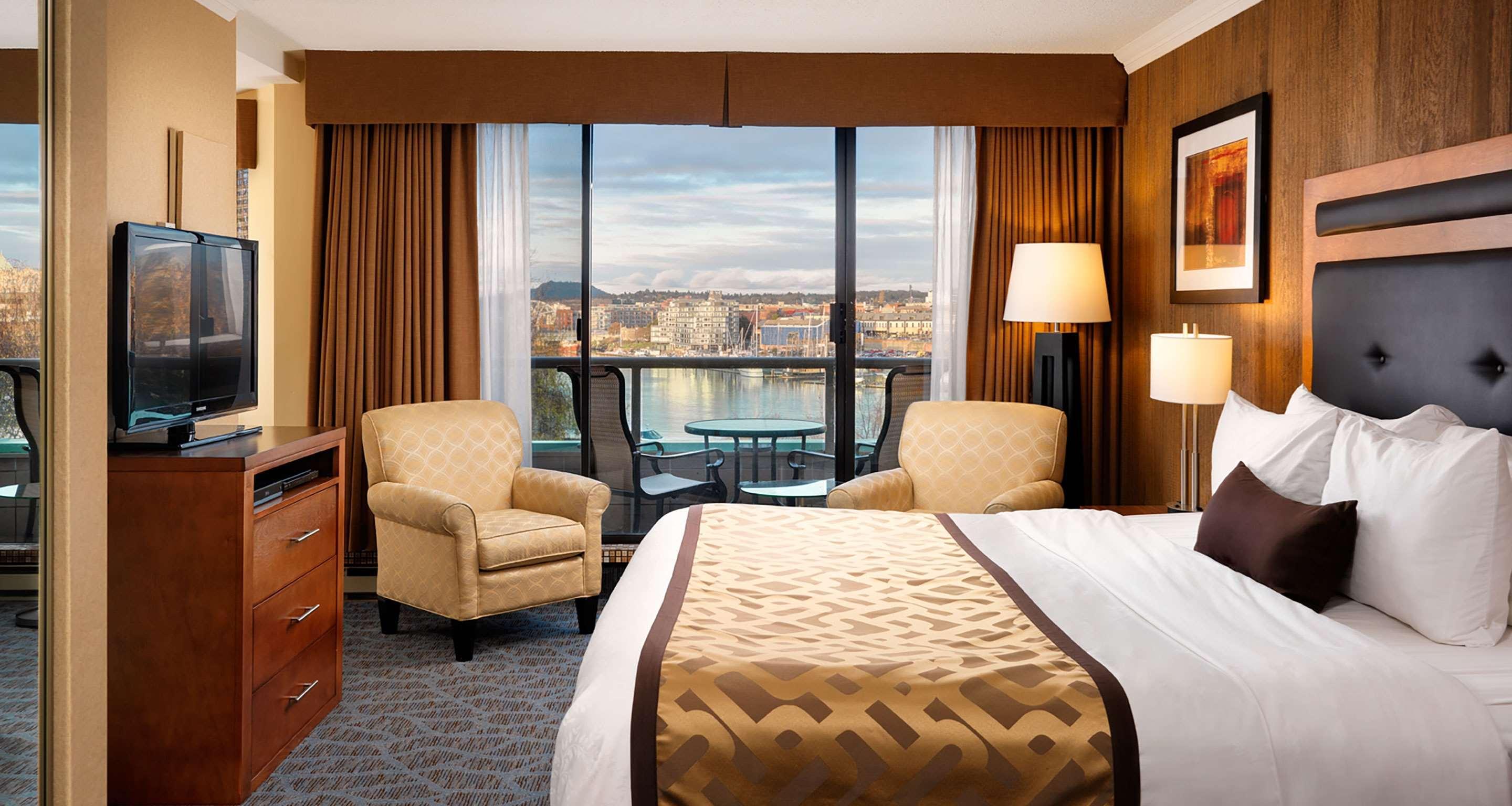 Hotel Western Inner Harbour 3*